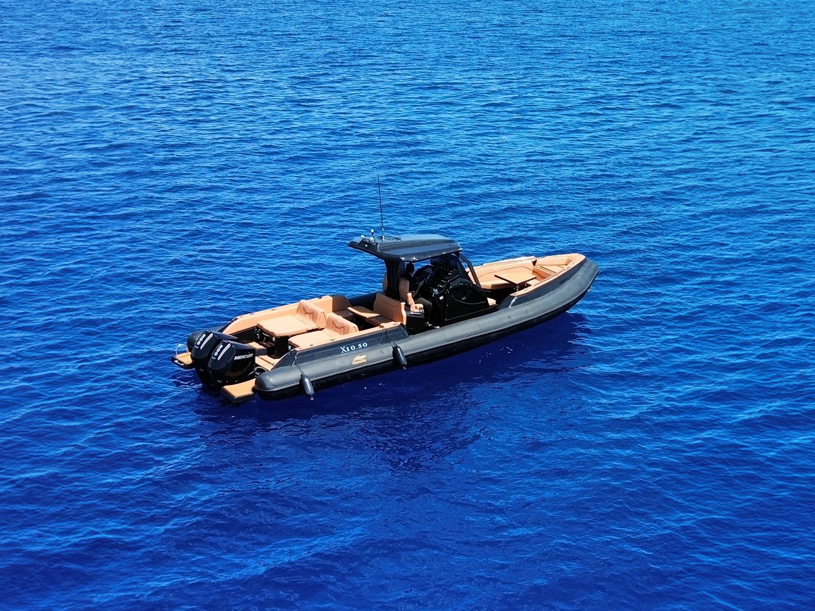 Azure Yacht Club Gobbi 375 Ruby